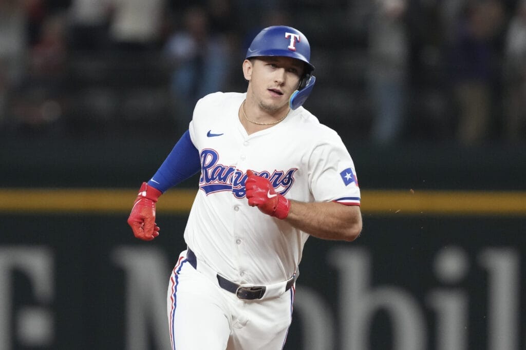 Texas Rangers Morning Rundown: Wyatt Langford, Rangers continue trend of better late than never