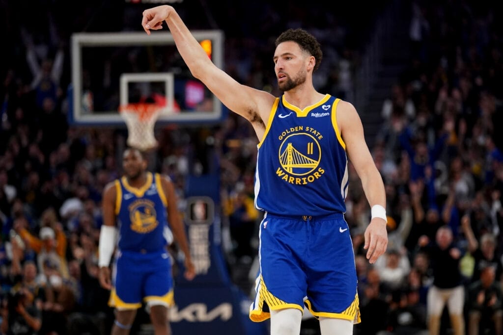 Klay Thompson will likely set a ton of screens for Luka Doncic this season.
