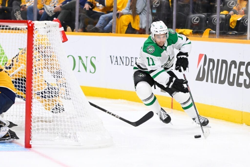Dallas Stars forward Logan Stankoven