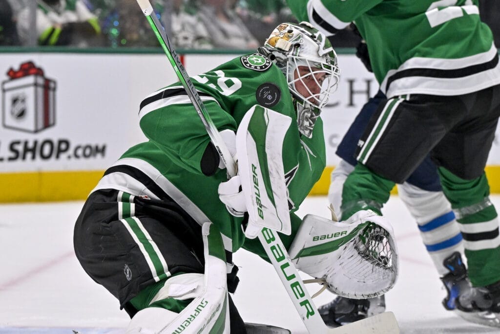 Dallas Stars goalie Jake Oettinger