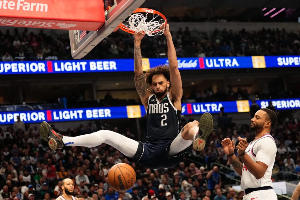 dallas mavericks center dereck lively ii dunks