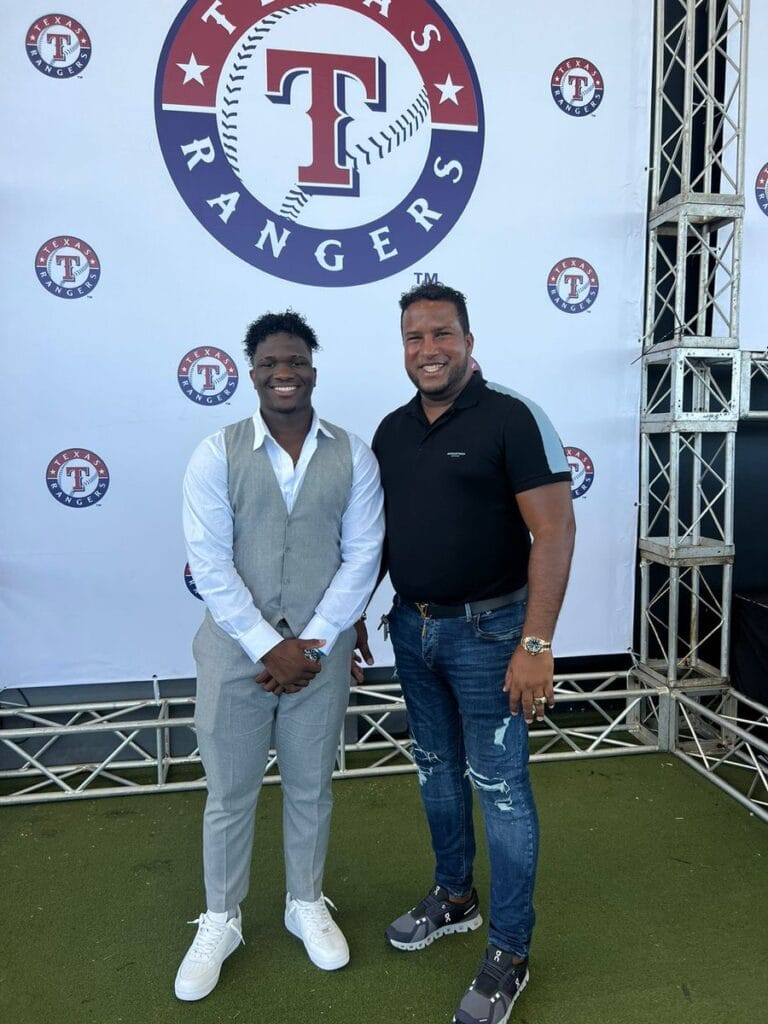 Texas Rangers sign 22 players on first day of international signing period