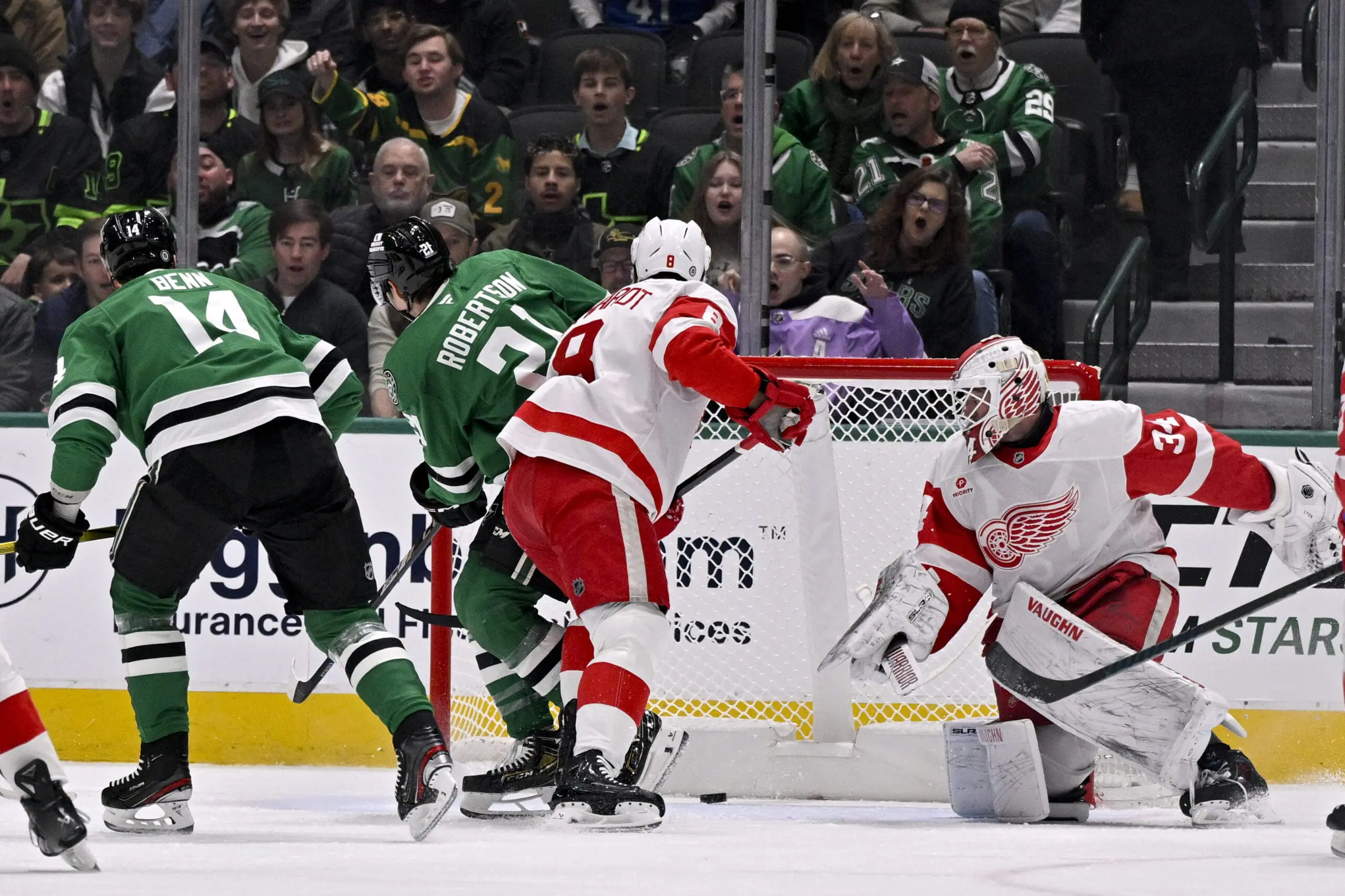 Dallas Stars forward Jason Robertson