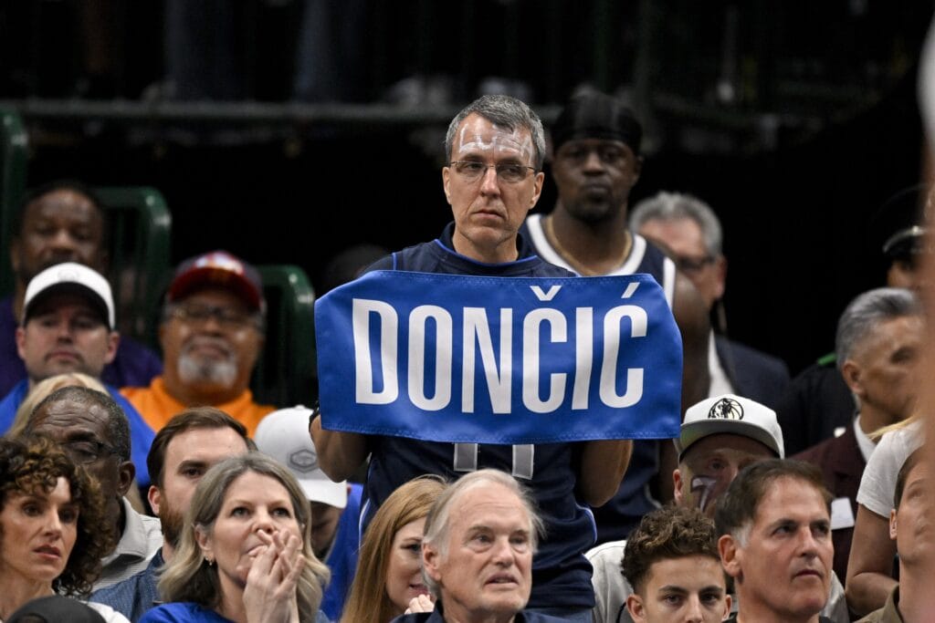 Mavericks confirm multiple fans ejected for in-arena violations in Monday’s game