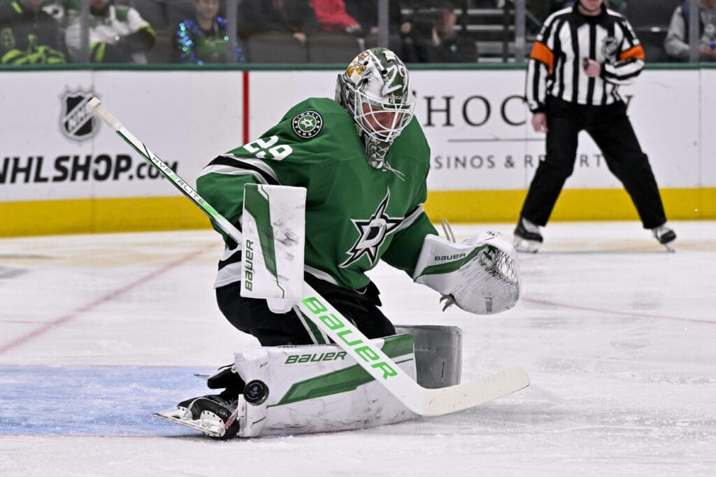 Dallas Stars goalie Jake Oettinger