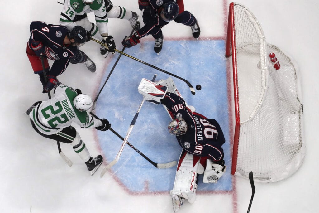 Diehard hockey mailbag: future captains, Houston, and Hintz