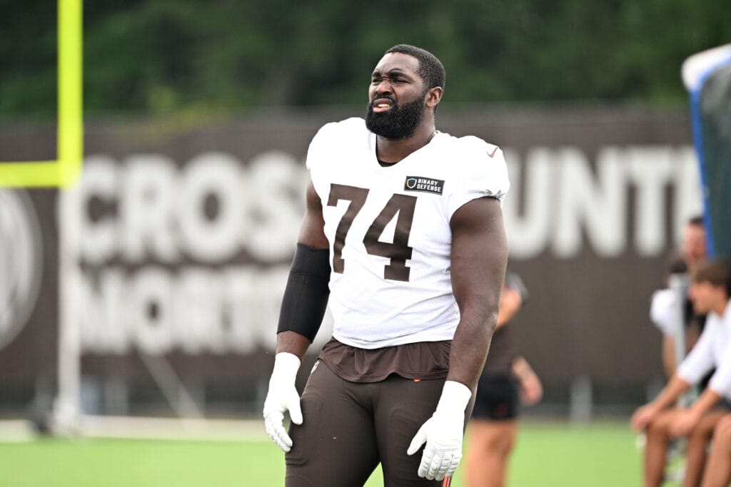 Don’t look for Dallas Cowboys to draft O Line early, sign 3rd vet free agent in Hakeem Adeniji