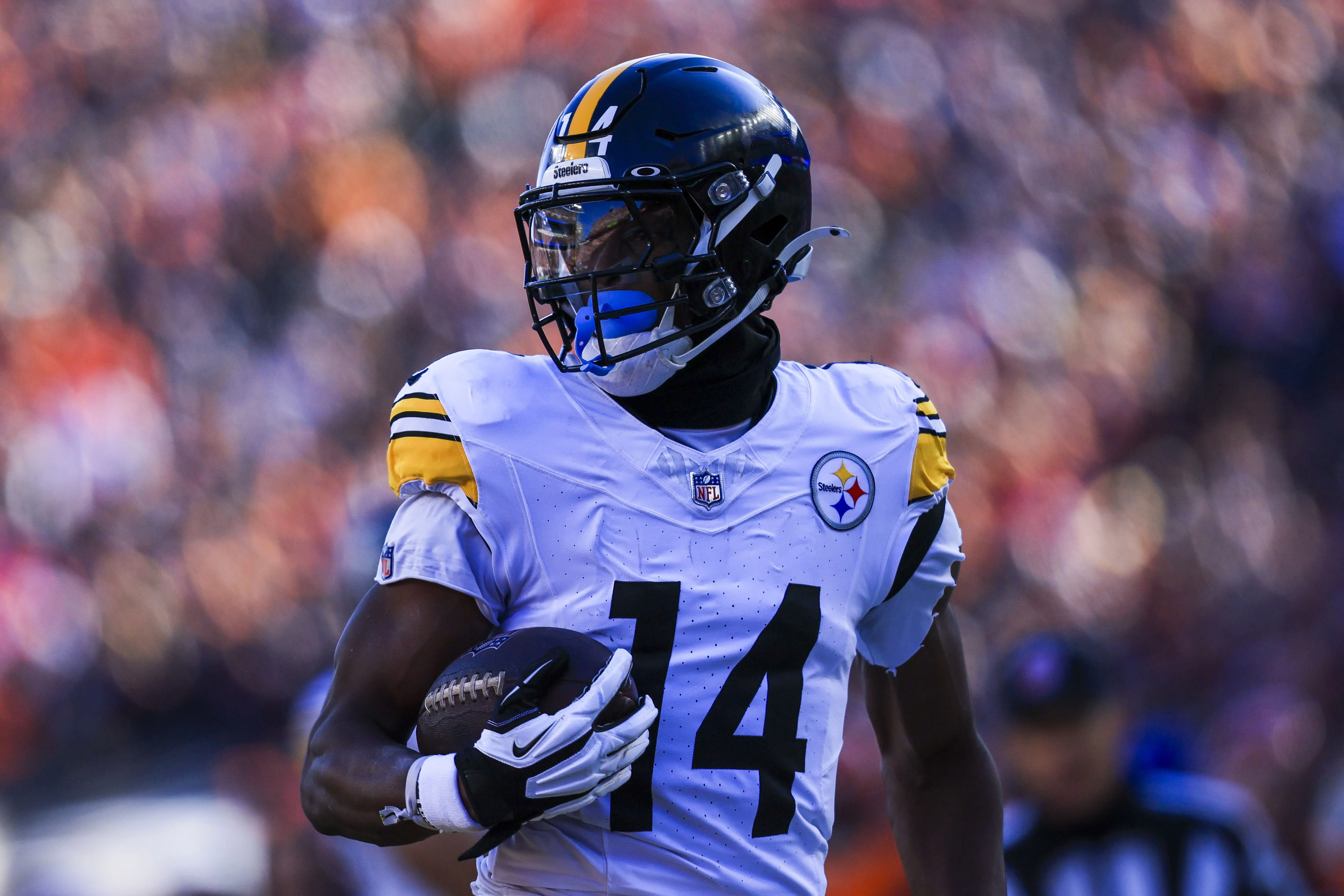Cowboys WR George Pickens is focused on the present, not past in Pittsburgh  - DLLS Sports