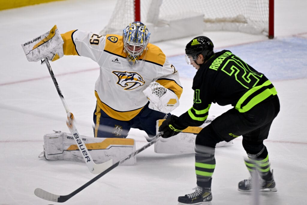 Dallas Stars forward Jason Robertson