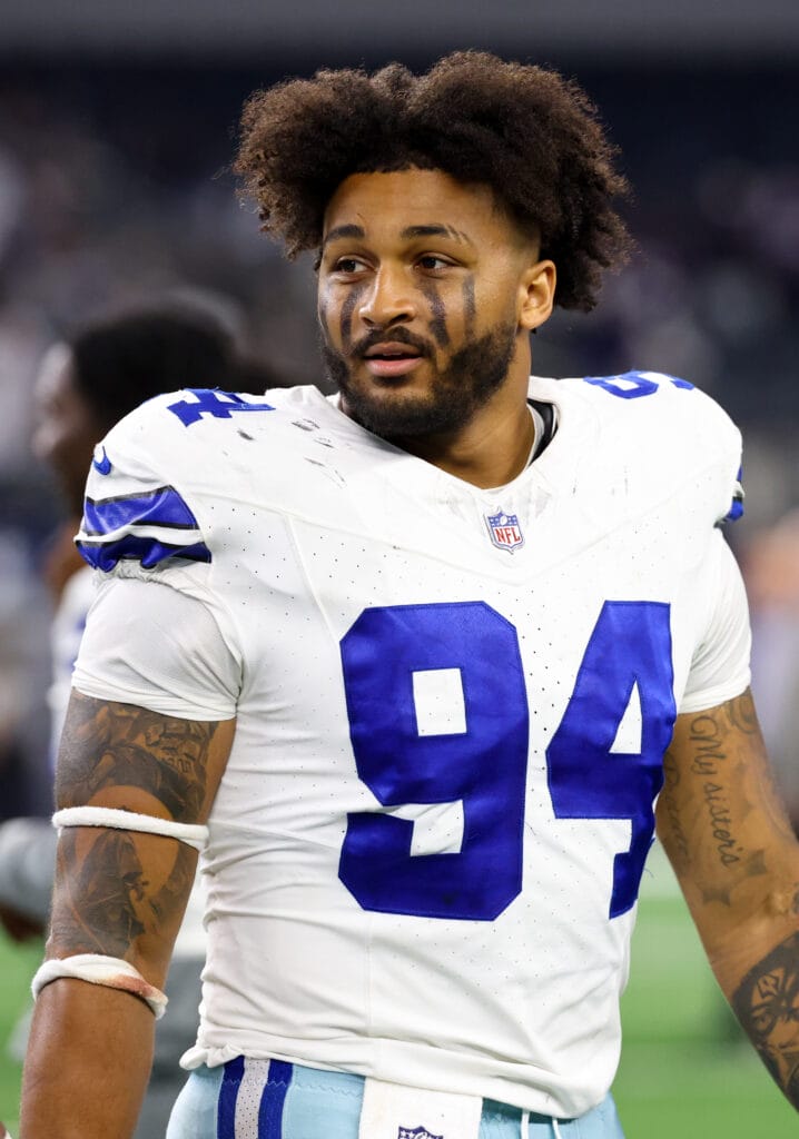 Dallas Cowboys to wear helmet decal in memory of DE Marshawn Kneeland for remainder of season