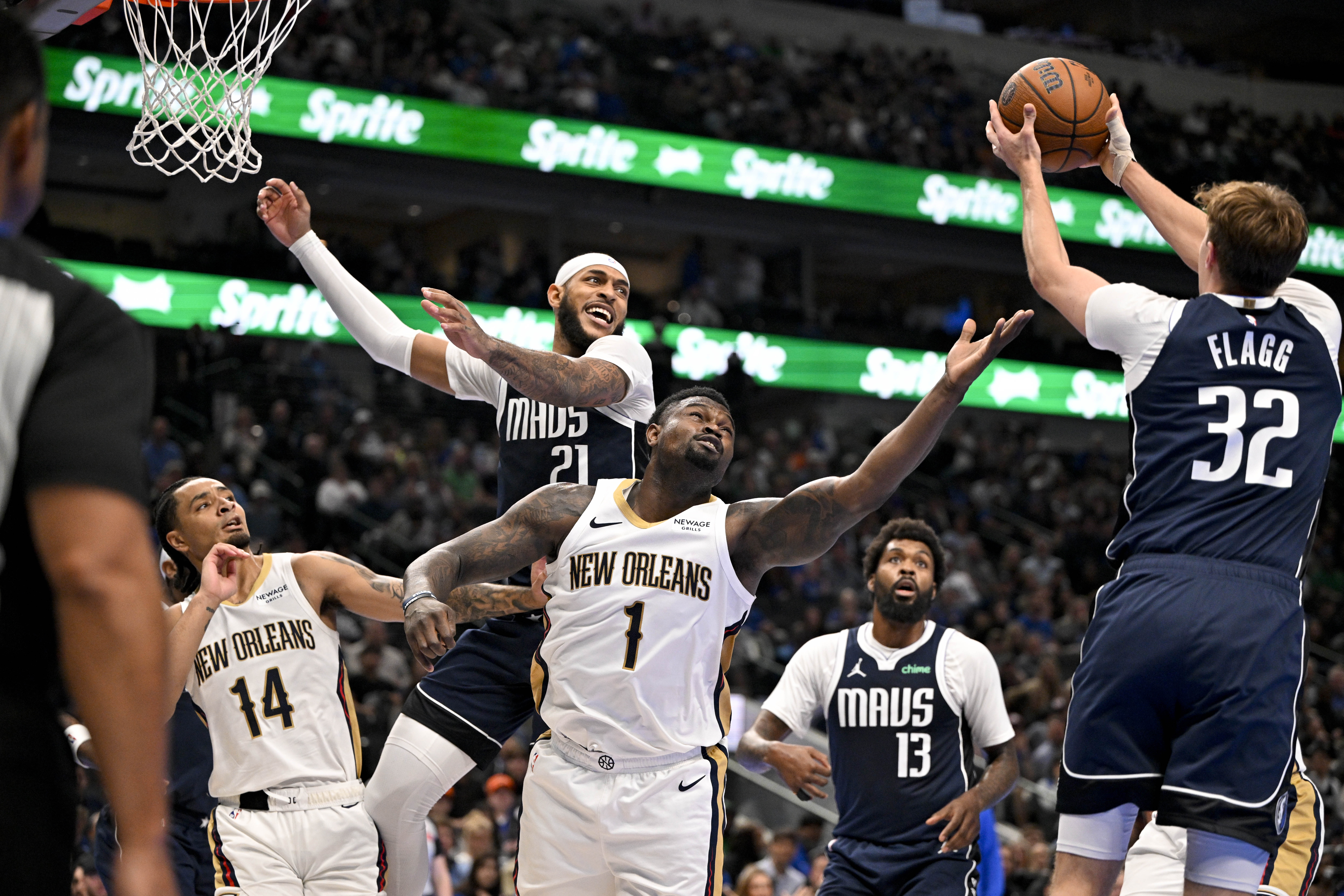 Mavericks forward Cooper Flagg and Pelicans forward Zion Williamson