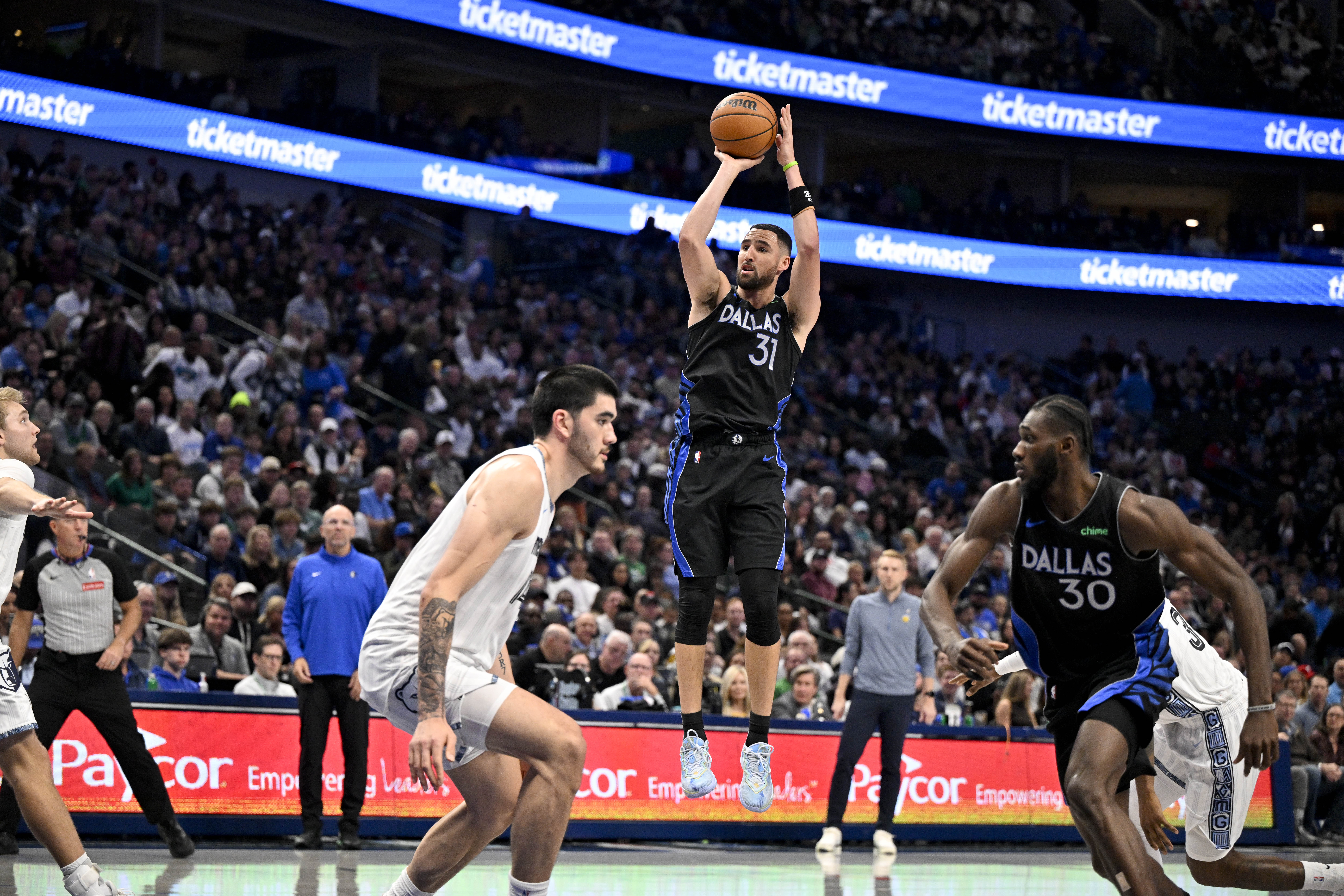 Mavericks guard Klay Thompson