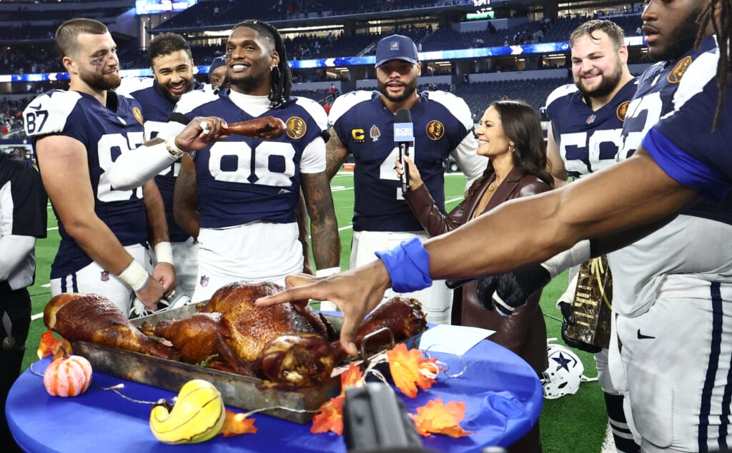 Social media reacts to Cowboys’ Thanksgiving Day win over Chiefs
