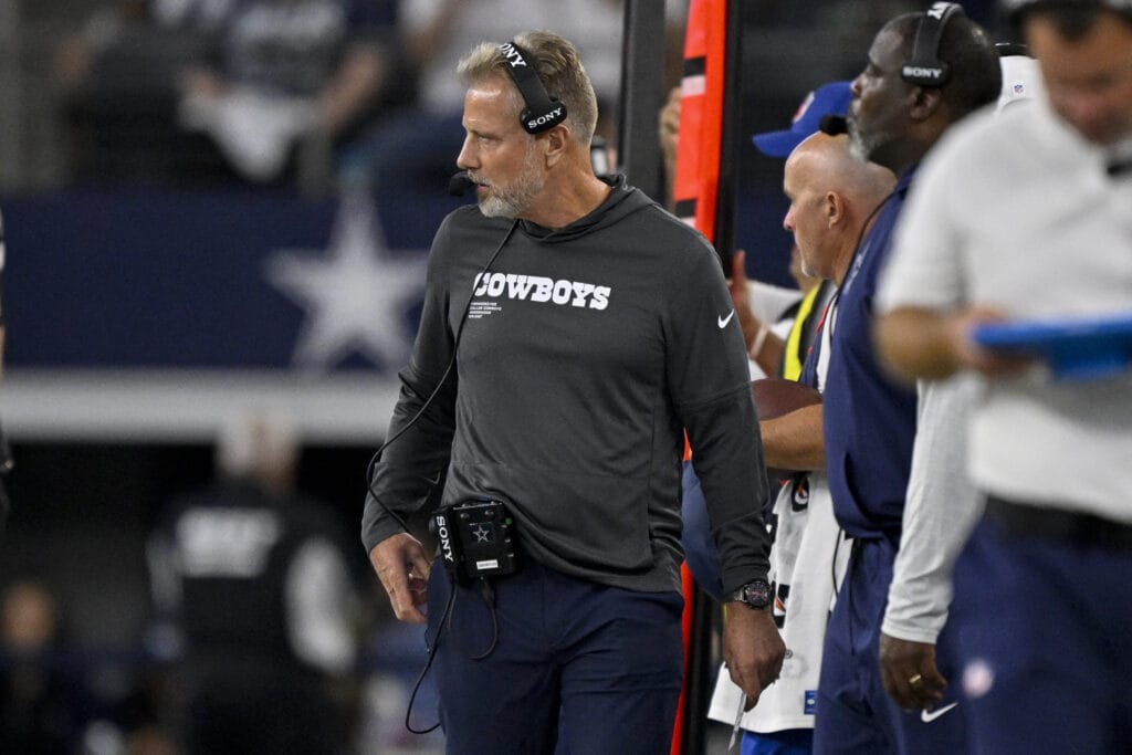 Matt Eberflus to call Cowboys’ defensive plays from coaches booth for final three games