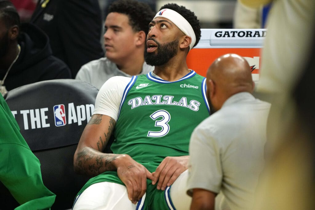 Mavericks' Anthony Davis