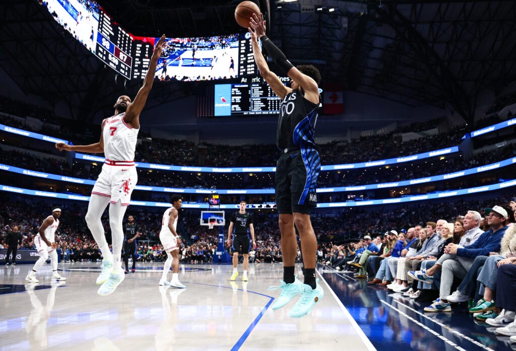 Mavs wing Max Christie