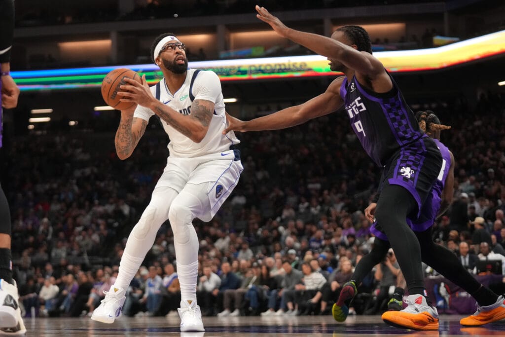 Mavericks' Anthony Davis