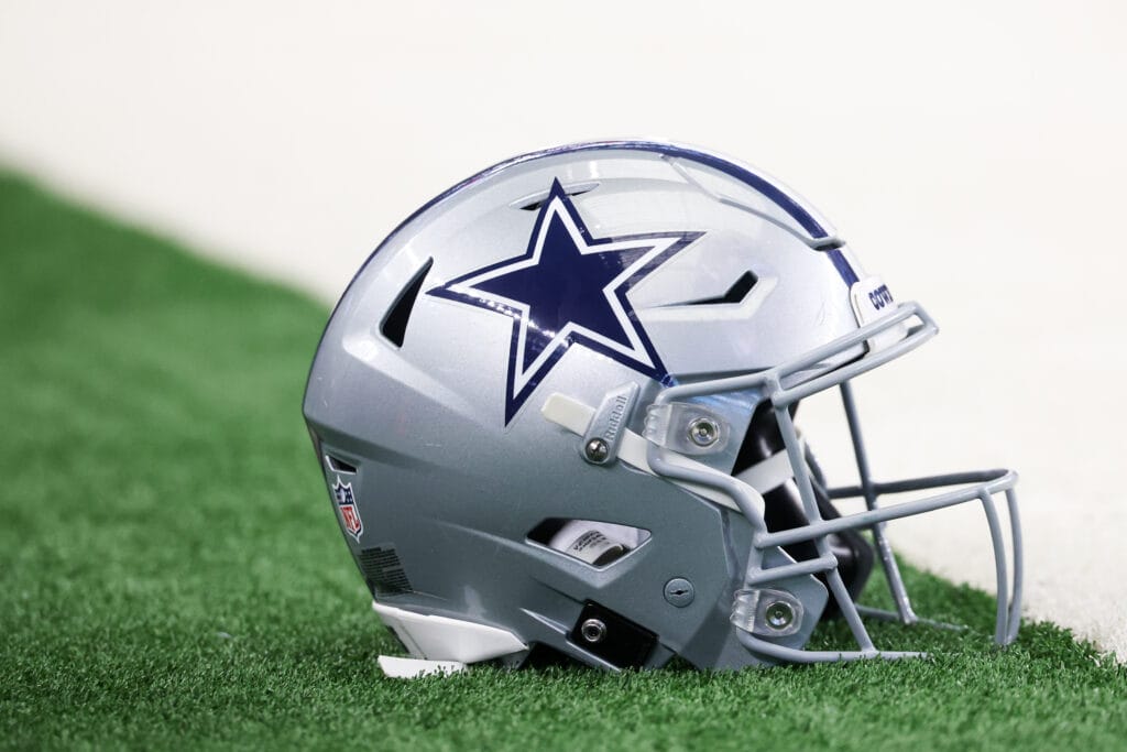 Cowboys request to interview Eagles passing game coordinator/DB coach Christian Parker for vacant DC role