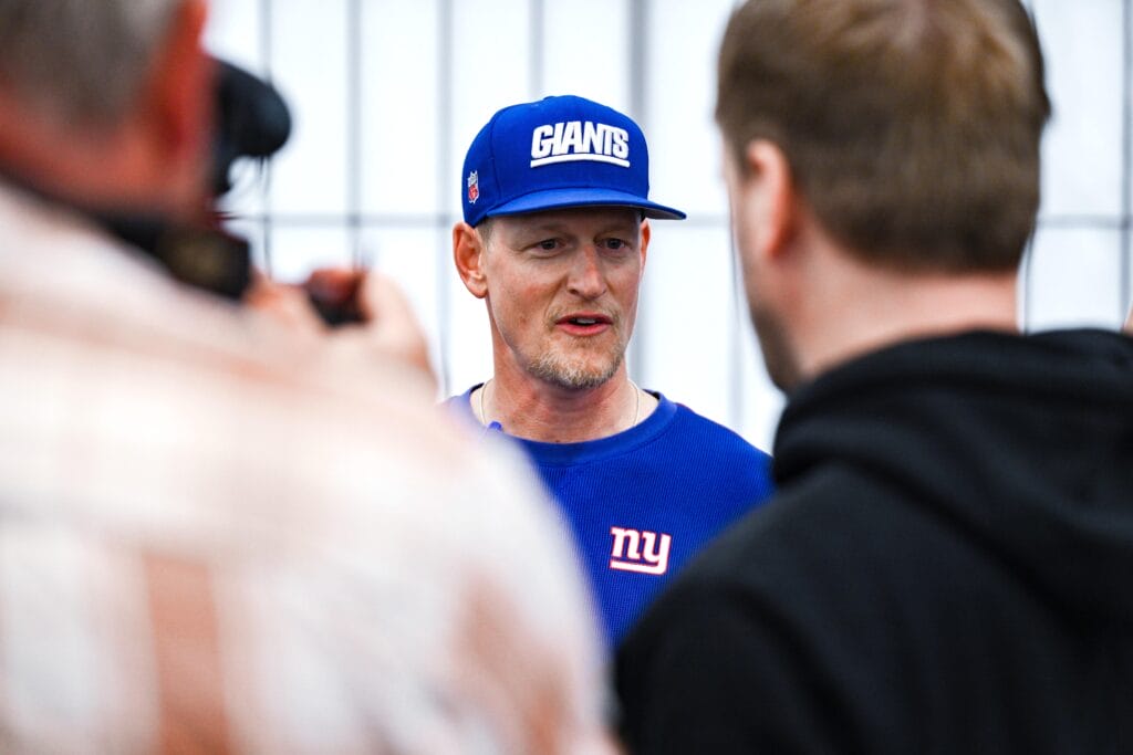 Cowboys continue DC search, request interview with Giants interim coordinator Charlie Bullen