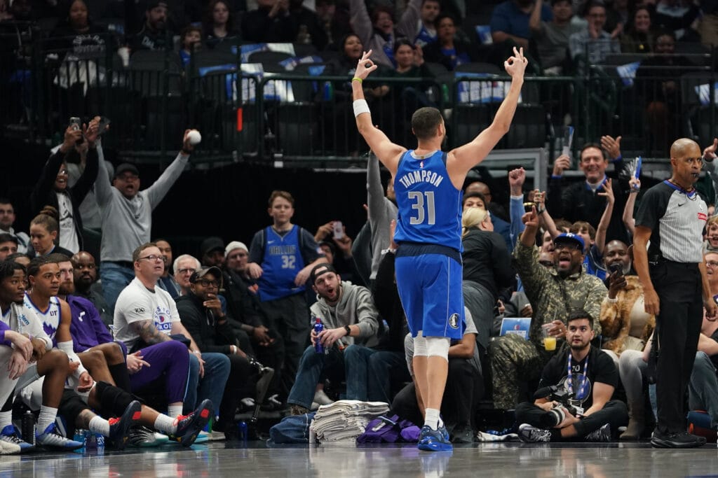 Mavericks guard Klay Thompson