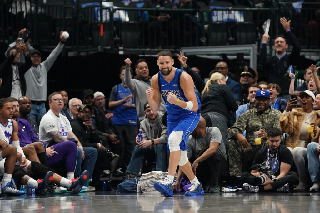 Mavericks' Klay Thompson