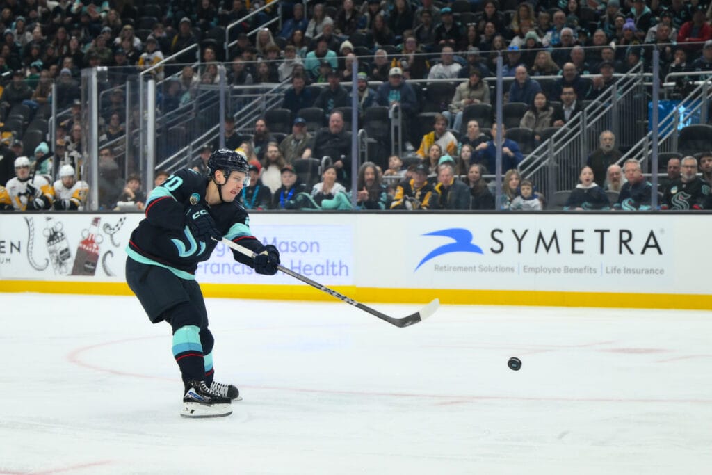 Why the Stars should look into trading for Eeli Tolvanen