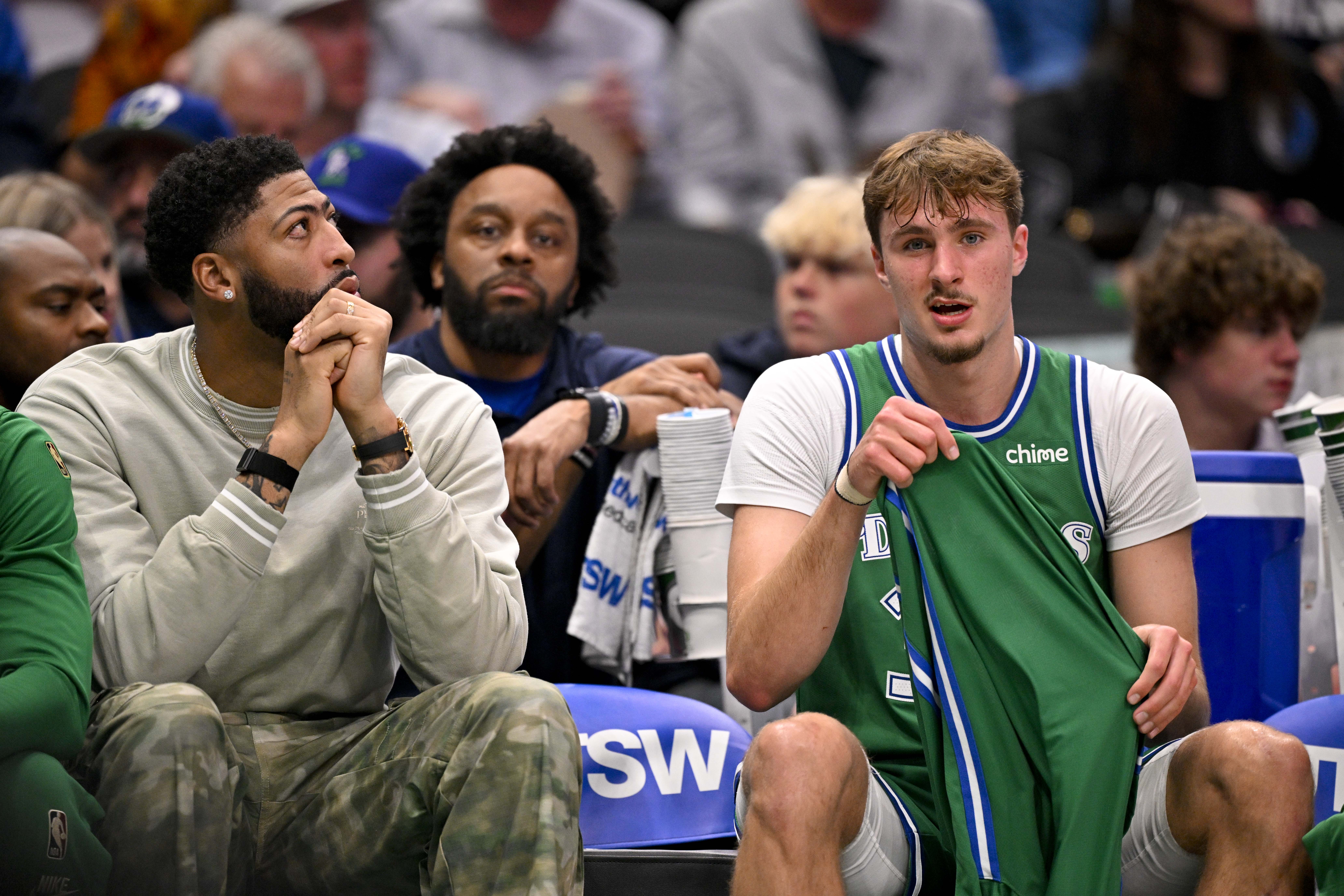Mavericks' Cooper Flagg and Anthony Davis