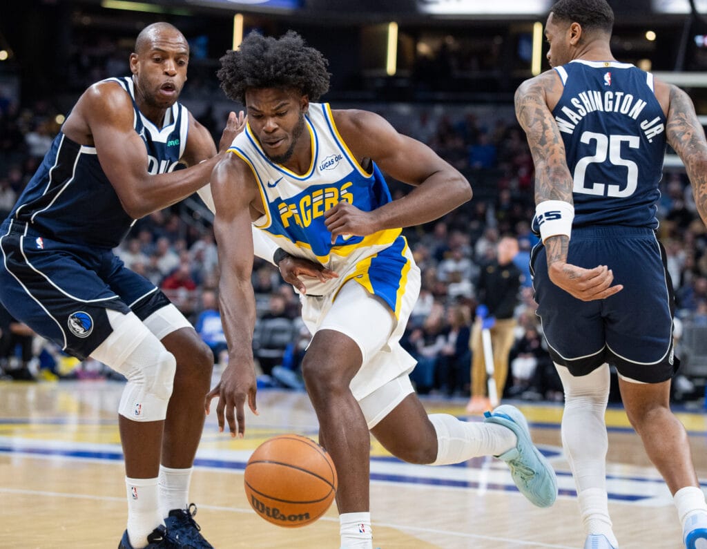 Mavericks' Khris Middleton