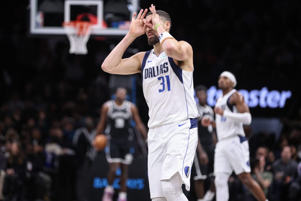 Mavericks' Klay Thompson