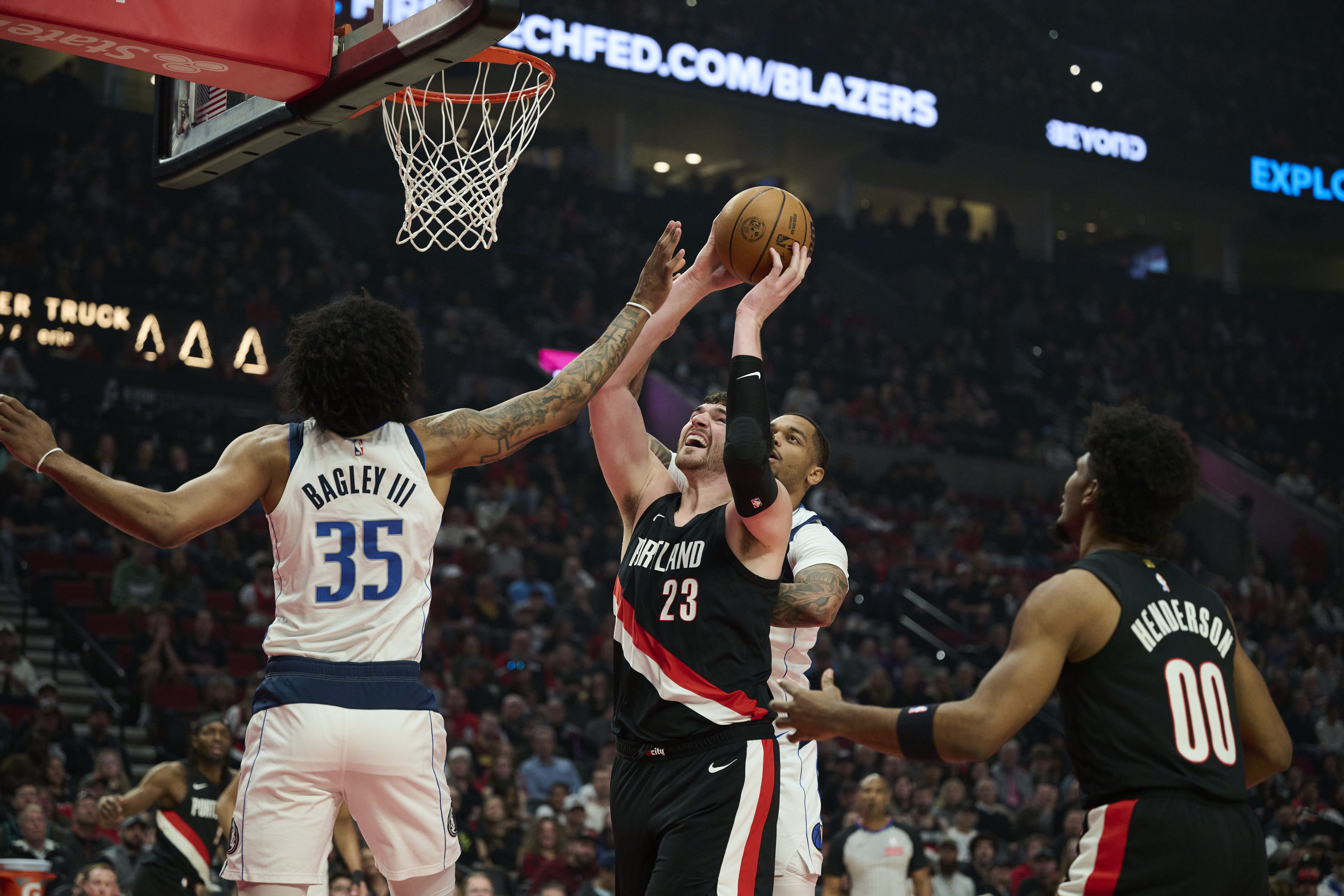Dallas Mavericks forward Marvin Bagley III