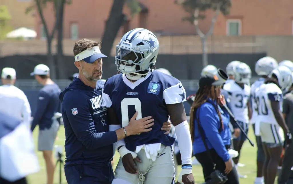 CHILL TIDBITS from Day 2 of Dallas Cowboys training camp, led by green dot talk and Dak Prescott in a zone - DLLS