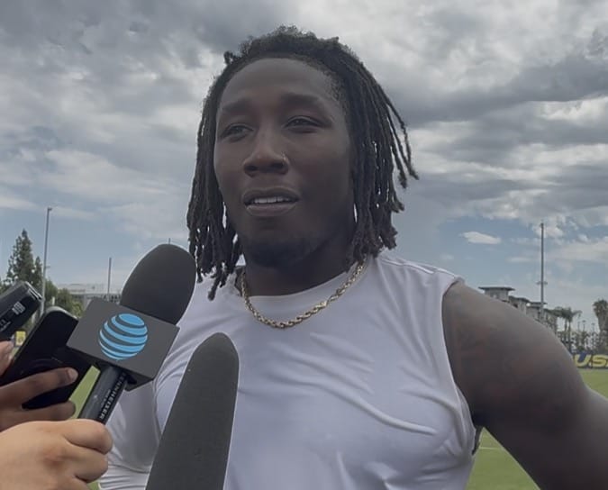 What a difference a year makes. Dallas Cowboys hold their own in practice vs. Rams