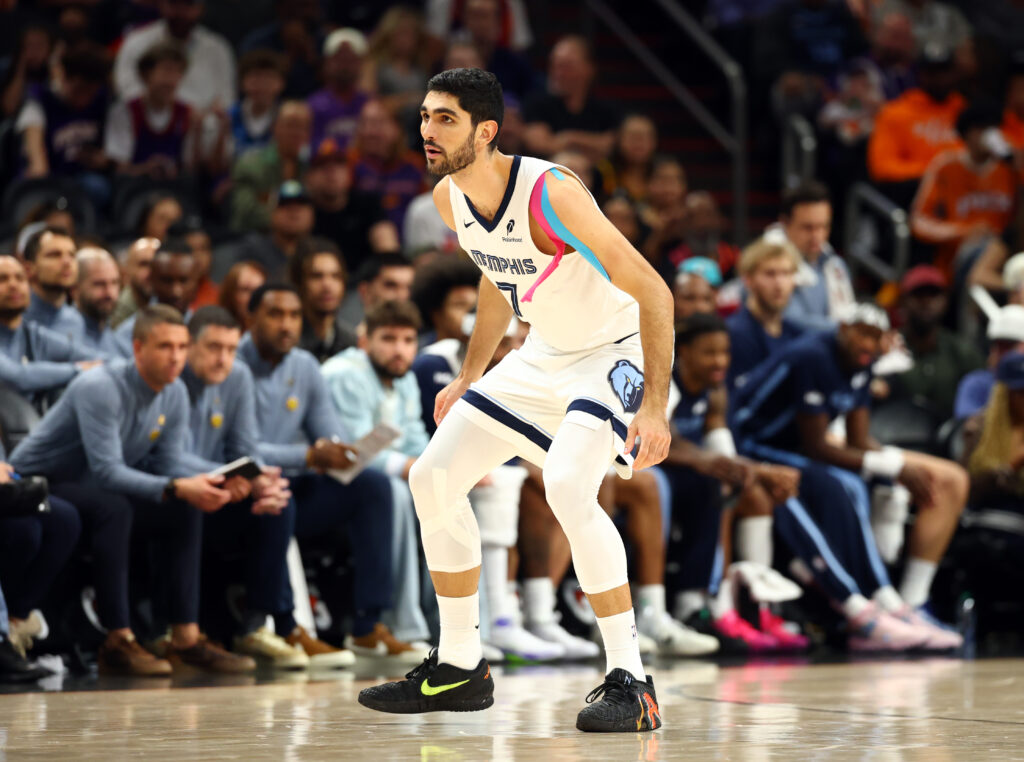 Mavericks' Santi Aldama