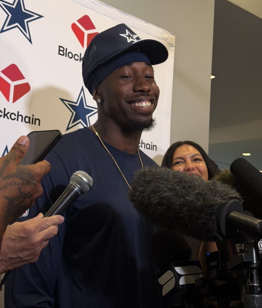 Healthy, happy Joey Porter practices with Dallas Cowboys one day after trade. Plans to play vs. Texans