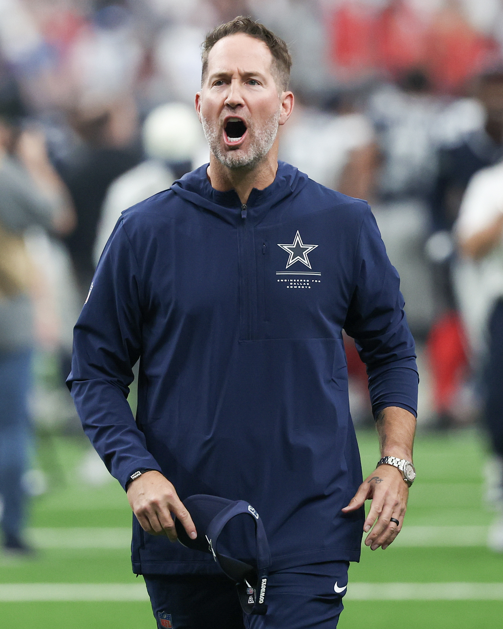 To Complete Something 5 Things to watch in Dallas Cowboys vs. Buccaneers, as tired Cowboys ...