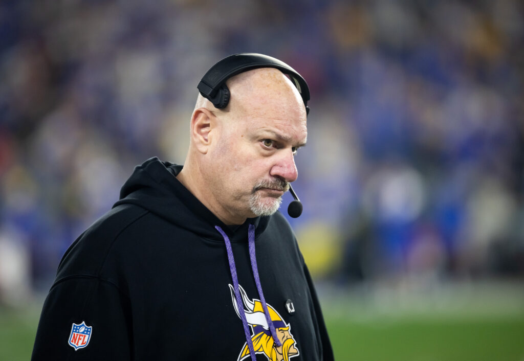 Dallas Cowboys add veteran DC Mike Pettine to staff, hold players only meeting, promise roster changes