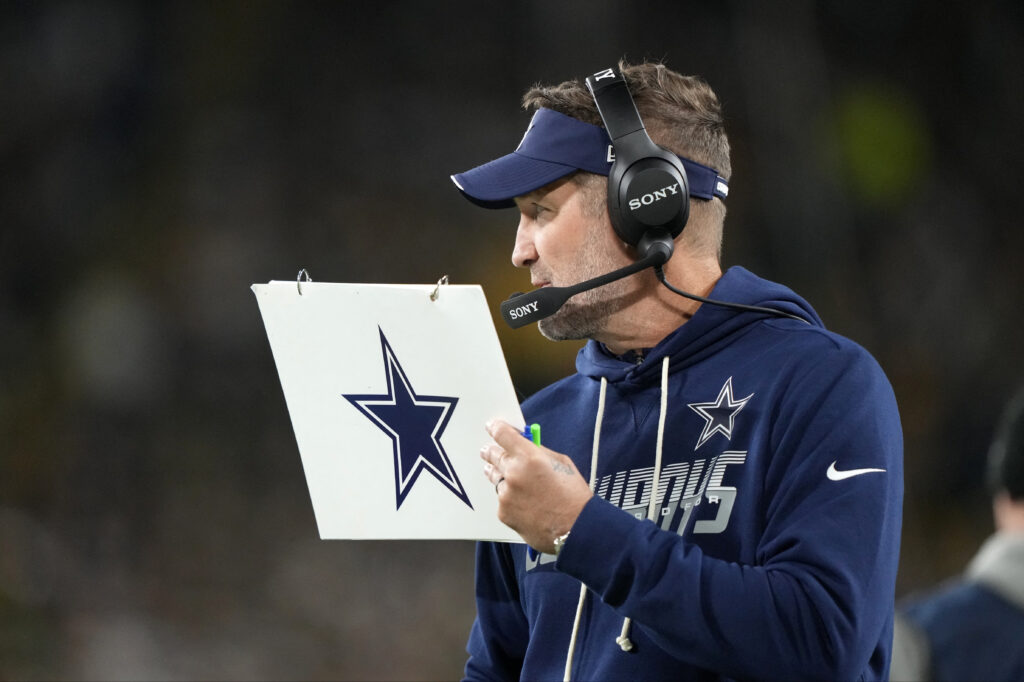 Embattled Brian Schottenheimer calls himself great coach, still believes in his Dallas Cowboys