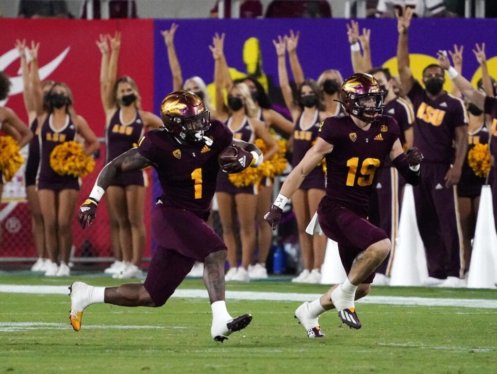 Picking the Pac: Predictions and betting odds