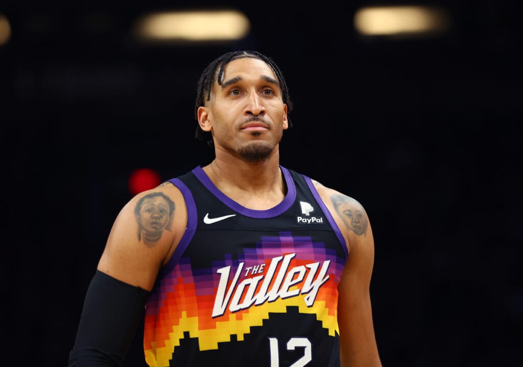 Ish Wainright offers Suns a different look in small-ball lineups