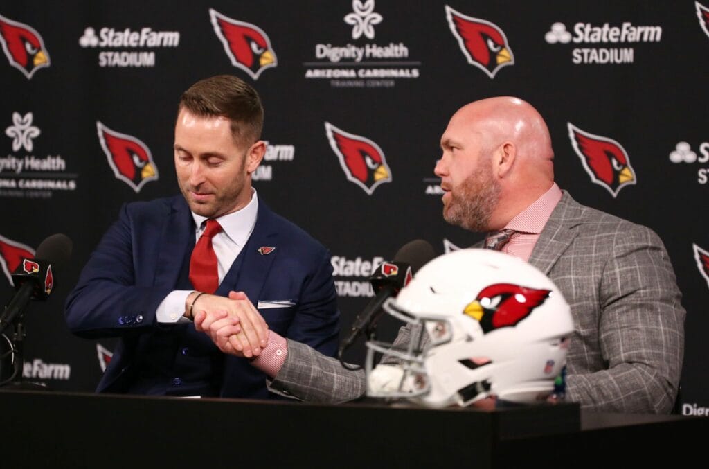 Cardinals extend Keim, Kingsbury through 2027