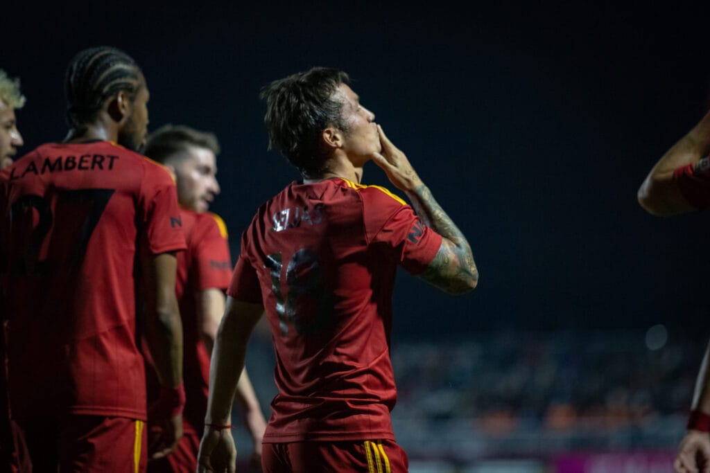 Seijas proving doubters wrong, deserves to keep starting for Rising