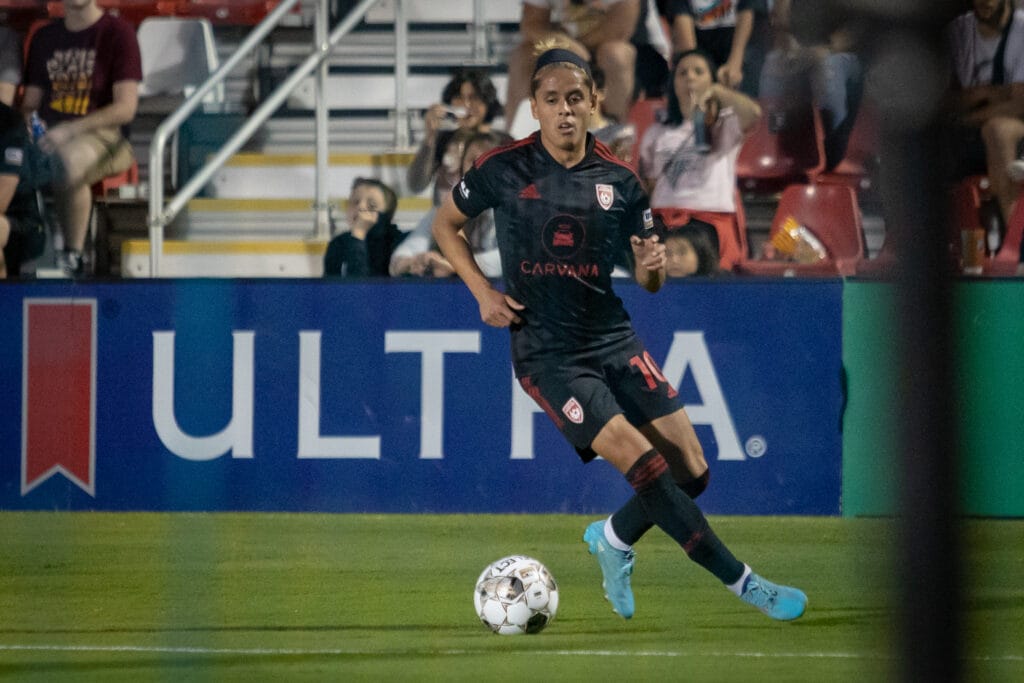 After busy month, intensity not slipping in Rising’s training
