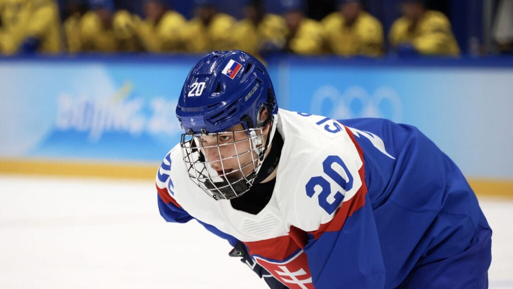 Winning the 2022 top overall pick isn’t as important to the Coyotes as you think