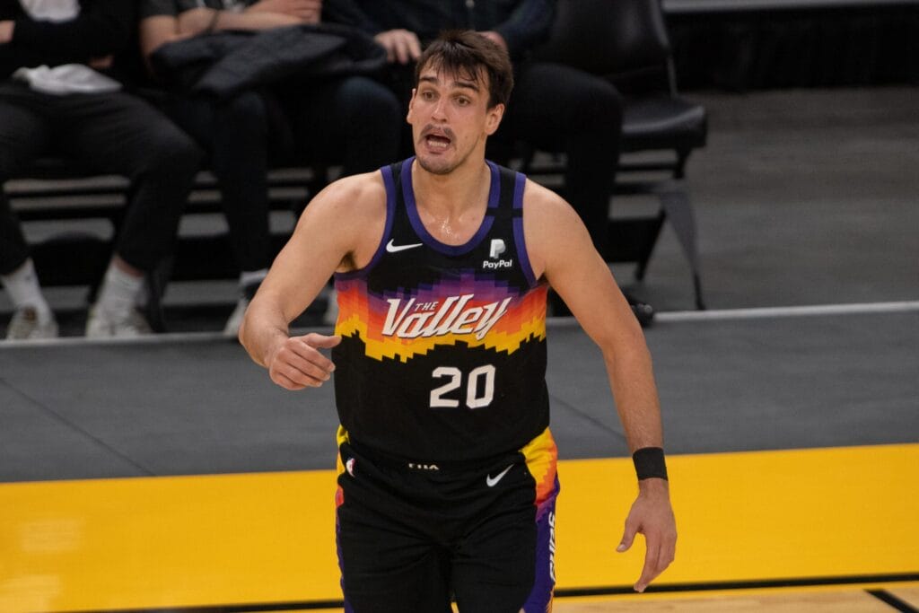 Dario Saric takes next step toward return for Suns