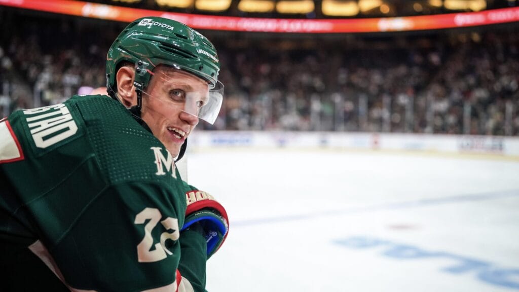 Nick Bjugstad chose Coyotes with eyes wide open