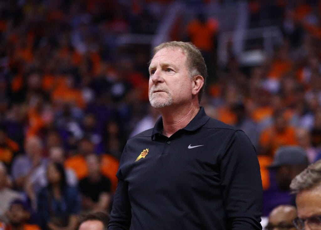 Owner Robert Sarver has begun process of selling Suns and Mercury