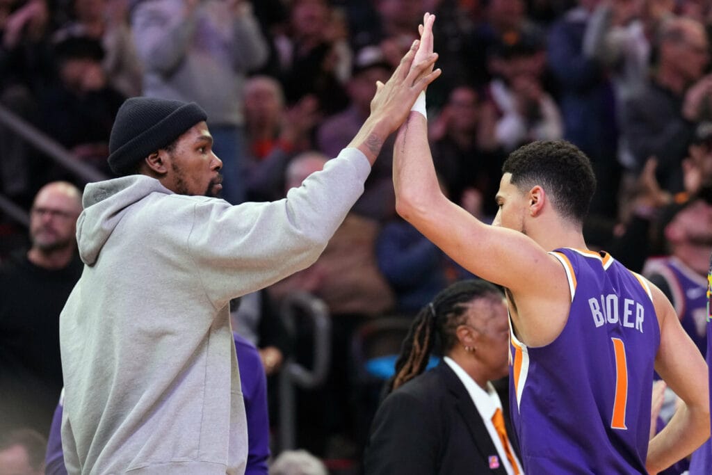 Suns’ first home game with Kevin Durant on bench offers taste of excitement to come
