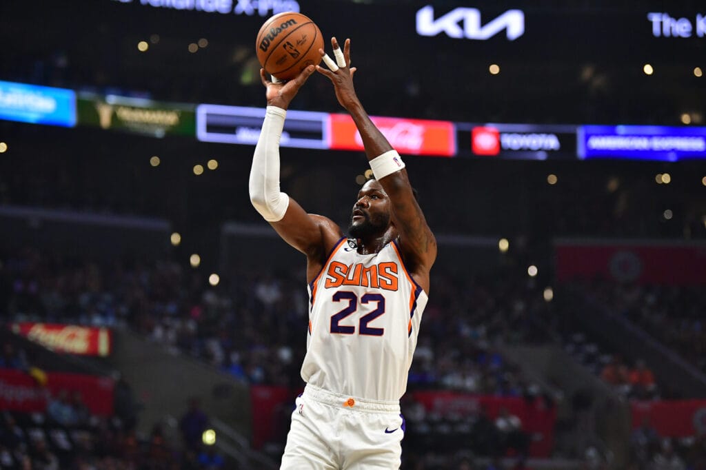 What does the future hold for Deandre Ayton under Suns coach Frank Vogel?