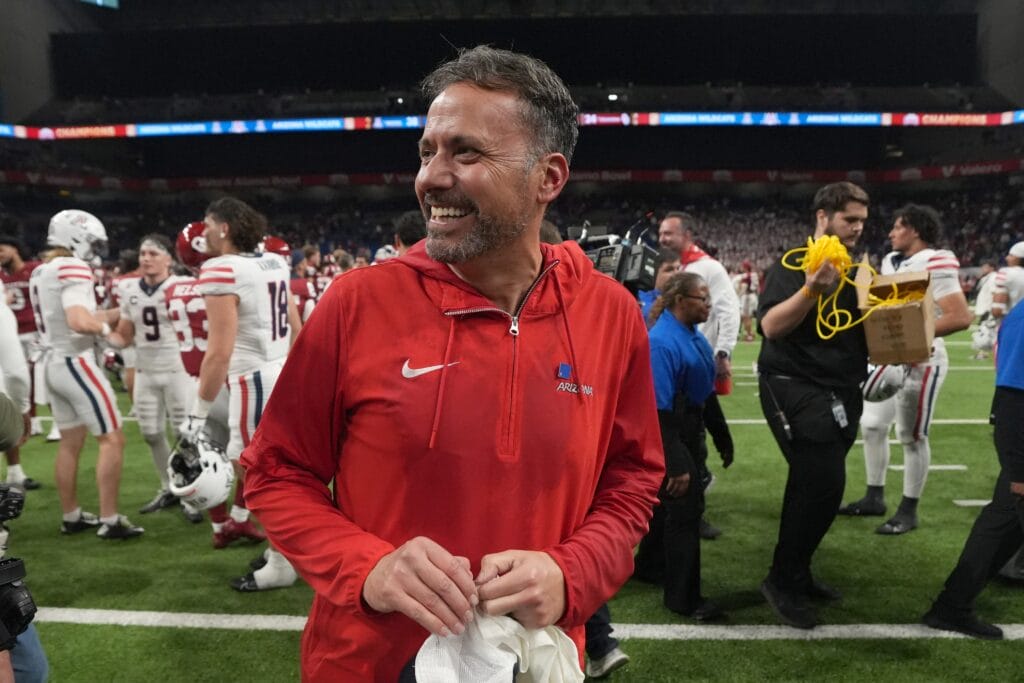 Jedd Fisch was all smiles after the Arizona Wildcats beat Oklahoma in the Alamo Bowl (Kirby Lee-USA TODAY Sports)