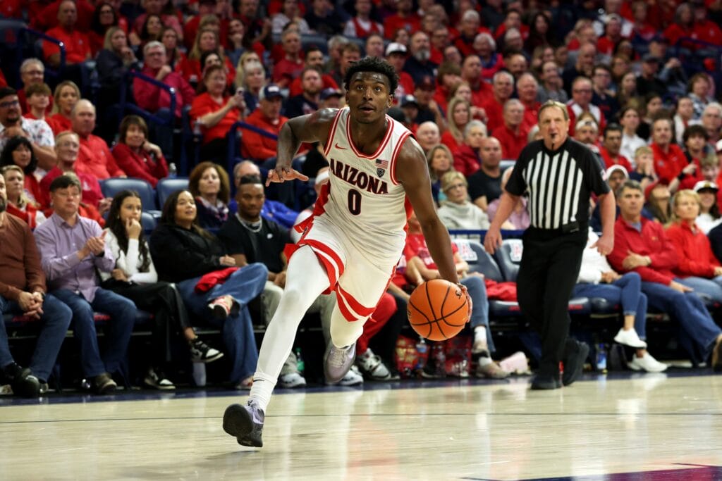 Arizona Wildcats guard Jaden Bradley drives to the basket against the Arizona State Sun Devils (Zachary BonDurant-USA TODAY Sports)